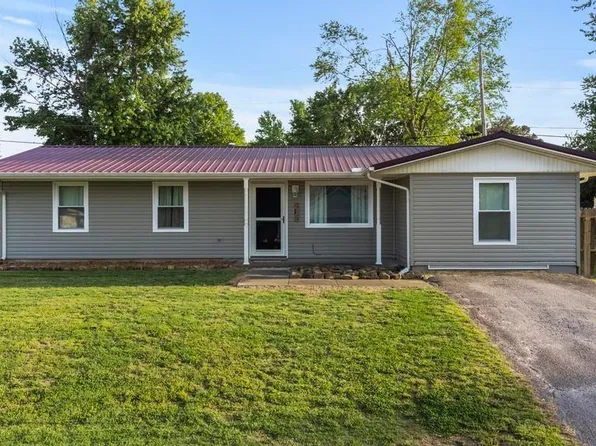 212 Leland Ave, Marion, KY 42064