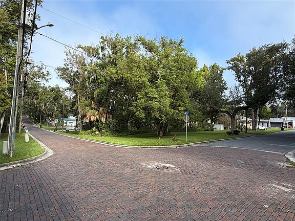 4th image of E LIBERTY STREET