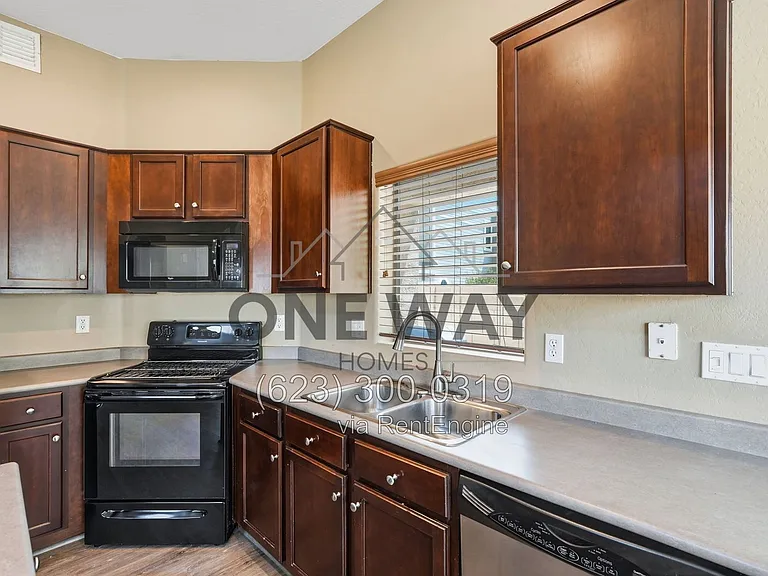 544 N Alma School Rd — Photo 14
