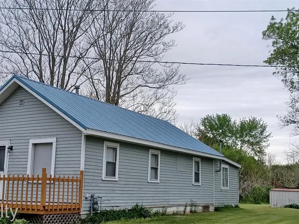 4525 W Water St, Smiths Creek, MI 48074