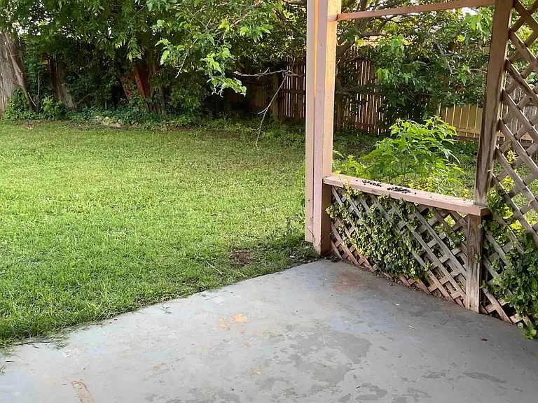 2608 Summerfield Dr — Photo 11