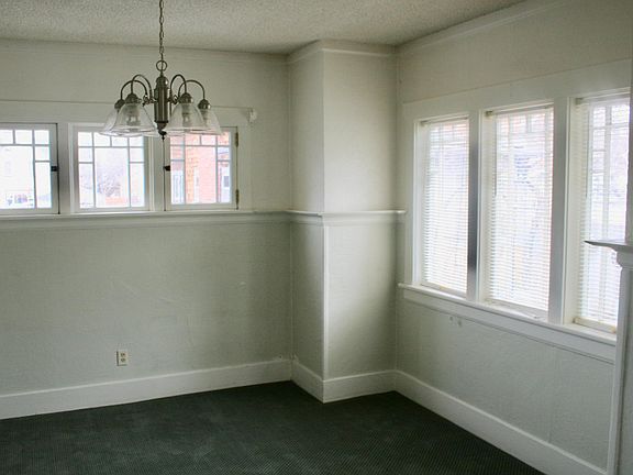 Formal dining