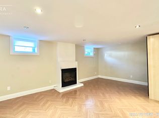 51 Richardson Ave #2, Toronto, ON M6M3R8