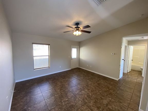 3rd image of 414 W Noble Ave #0