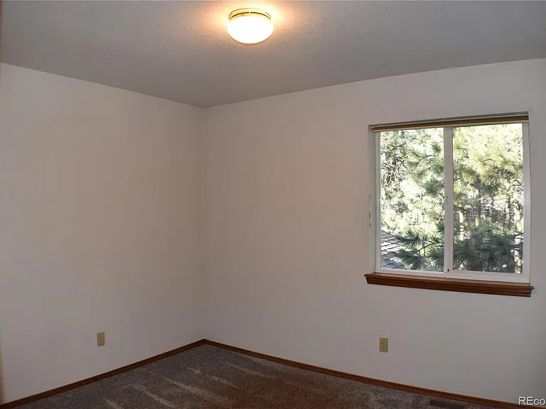 14540 Rosholt Loop — Photo 30
