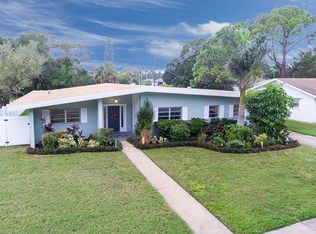 806 45th St W, Bradenton, FL 34209