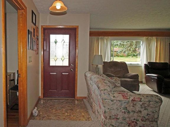 2nd image of 4090 Marlowa Dr