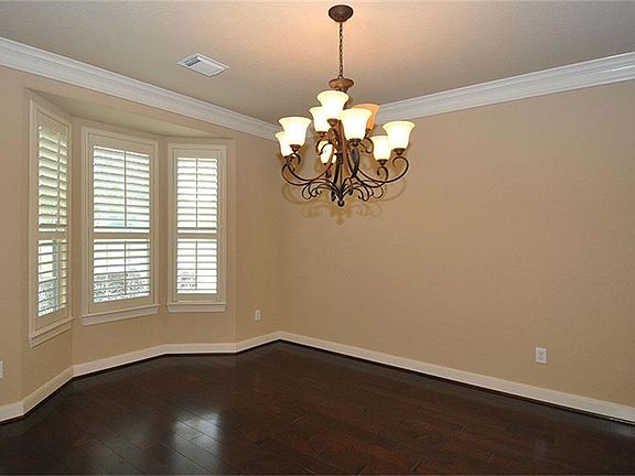 5th image of 10610 Winding Green Dr