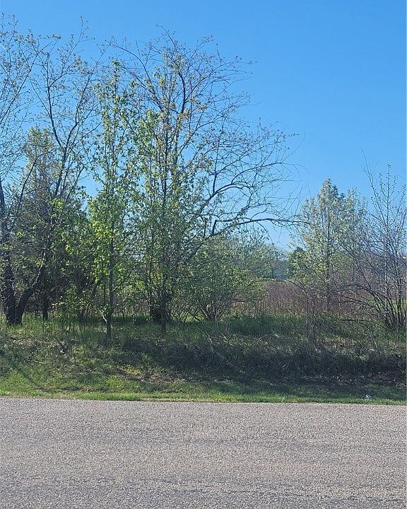 2nd image of Baltic Dr