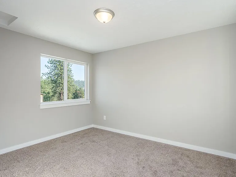 1670 S Nettleton Ln — Photo 8
