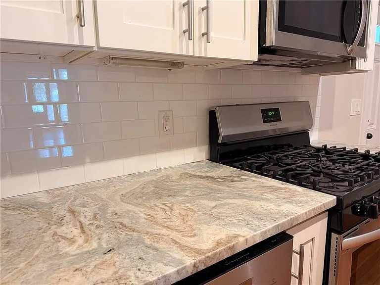 412 Bellevue Ave #3 — Photo 34