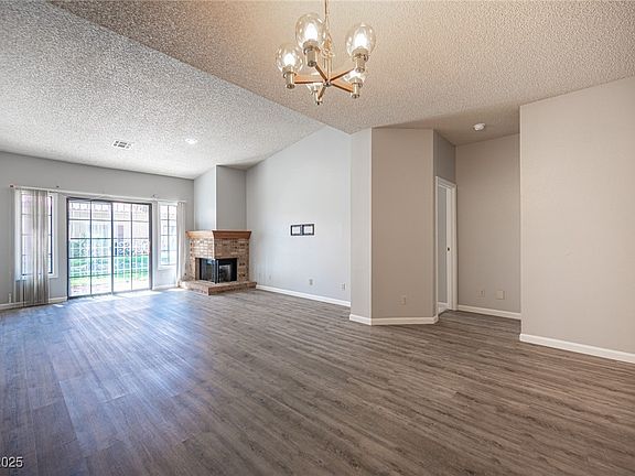 4th image of 7911 Canoe Ln