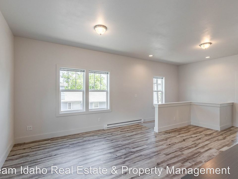 1112 King Rd, Moscow, ID 83843 Zillow