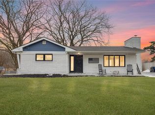 11 Hardwick St, Cumberland, RI 02864