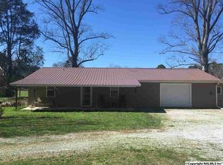 439 Elkwood Section Rd, Hazel Green, AL 35750