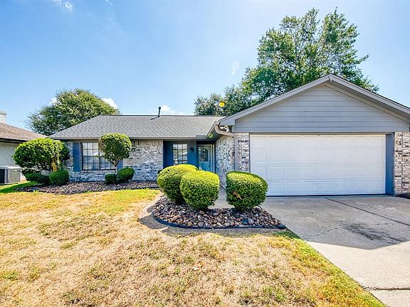 4th image of 4523 Jamaica Ln