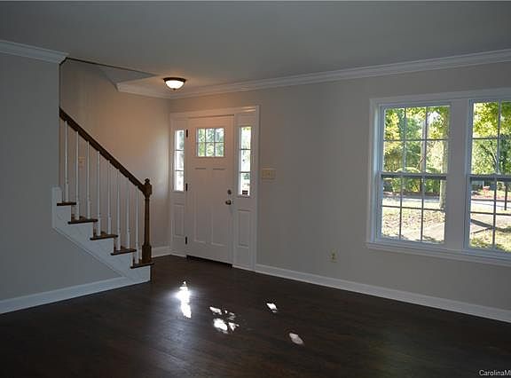 4th image of 8331 Strawberry Point Dr #8