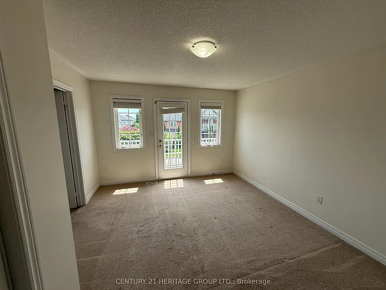 320 Shipway Ave — Photo 32