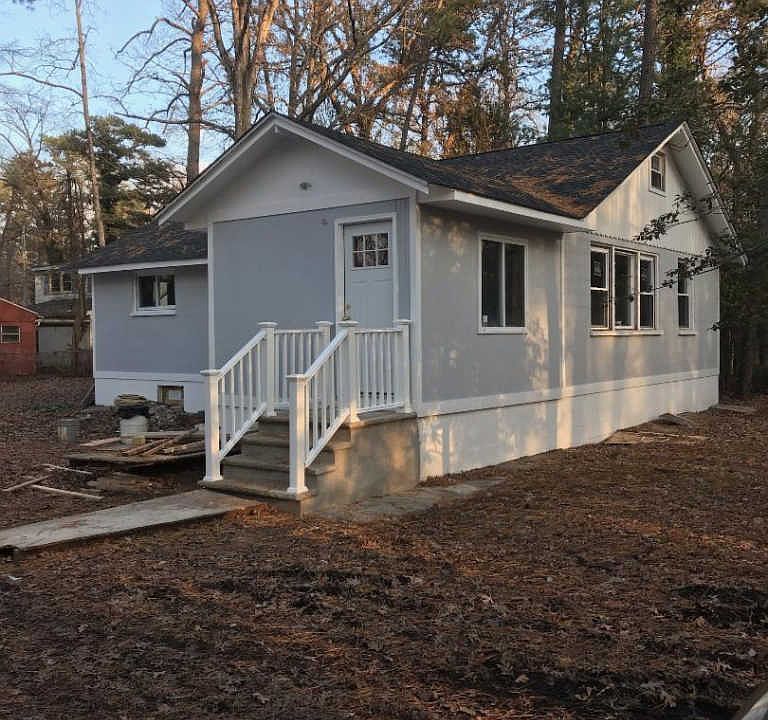 1st image of 31 Gentian St