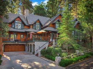 27867 Hamiltair Dr, Lake Arrowhead, CA 92352