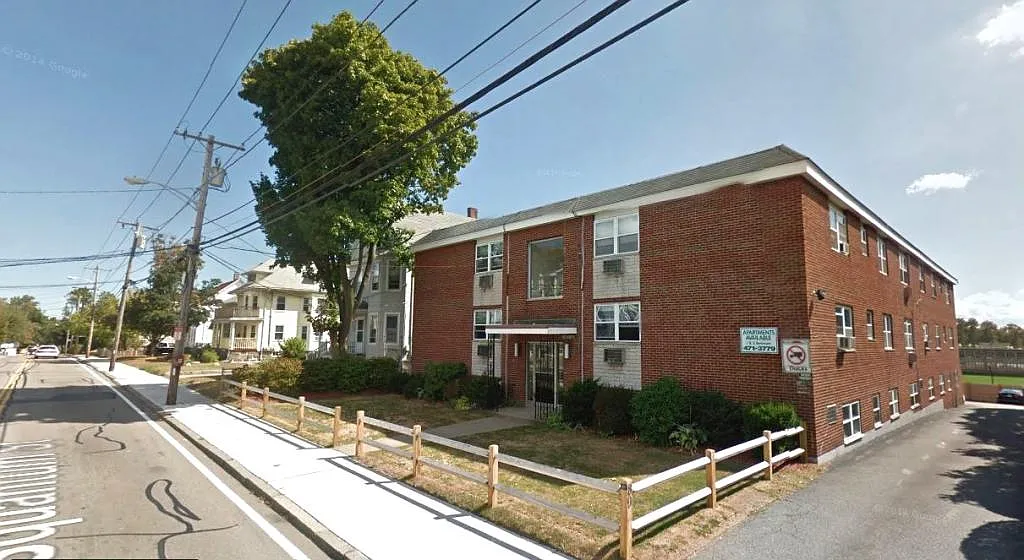 89 E Squantum St — Photo 2