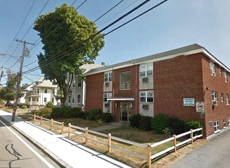 89 E Squantum St — Photo 4