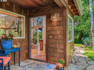 1238 SE Henry St, Portland, OR 97202