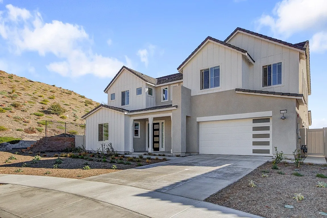 17700 Ridgeline Court — Photo 3
