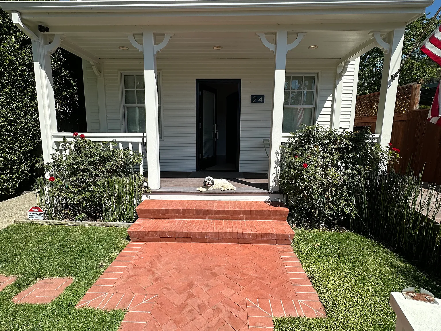 24 Magnolia Ave — Photo 3