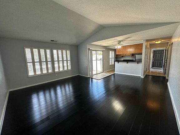 2nd image of 3925 Dale Rd APT G