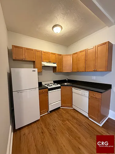 38 Hemenway St #24L Photo 1 38 Hemenway St #24L Photo 1