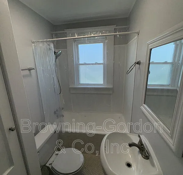 1517B Bernard Ave — Photo 10