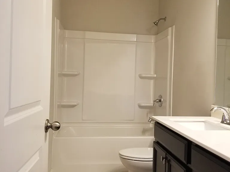 1519 Charcoal Ives Rd — Photo 15