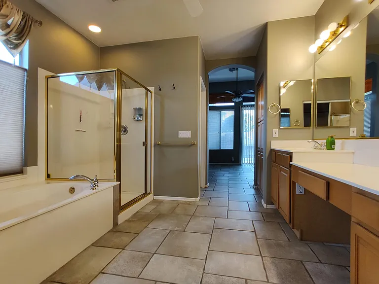 7057 W Greenbriar Dr — Photo 62