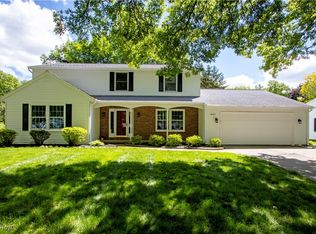 1587 Saunders Dr, Wooster, OH 44691