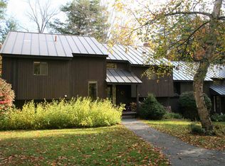 327 Old Quechee Rd #7E, Hartford, VT 05047