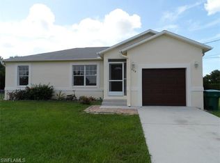 570 Southwest Blvd, Naples, FL 34113
