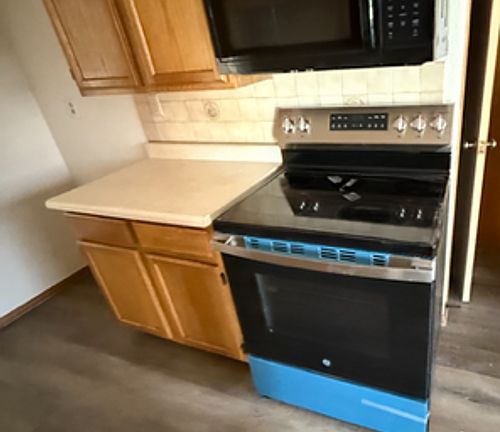 5th image of 5229 Cornell Ave