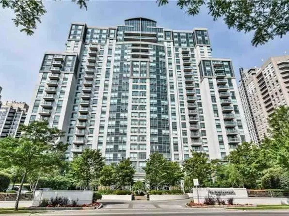 188 Doris Ave, Toronto, ON