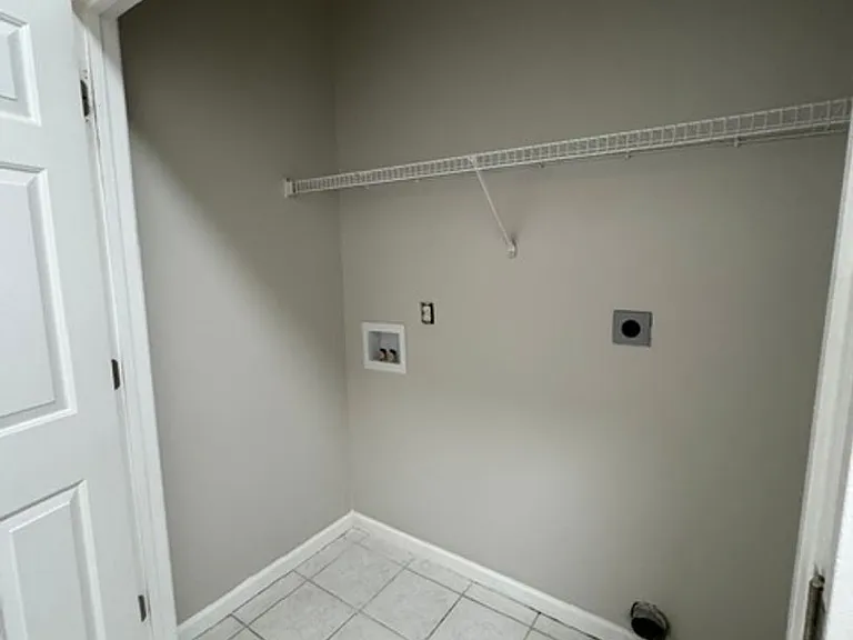 452 Sandpiper Dr — Photo 9