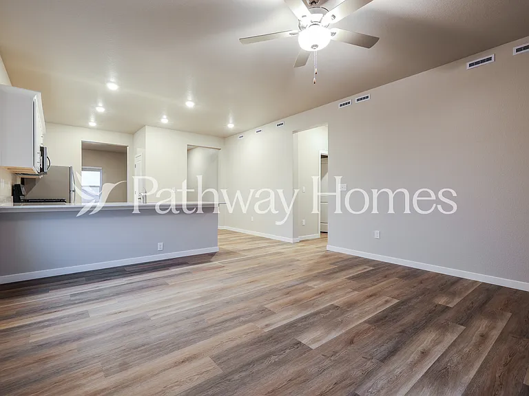 963 Cascade Falls St — Photo 6