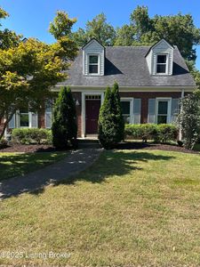 2358 Ashwood Dr, Louisville, KY, 40205
