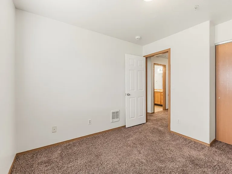 1812 E Coeur D Alene Ave #B — Photo 16