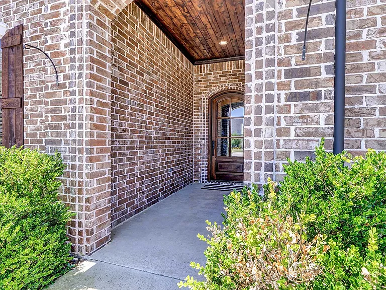 7325 Simms Creek Ct — Photo 4