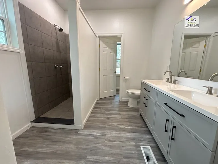 273 Brewster Dr — Photo 14