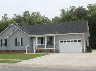 110 Nuggett Trl, Elizabeth City, NC 27909