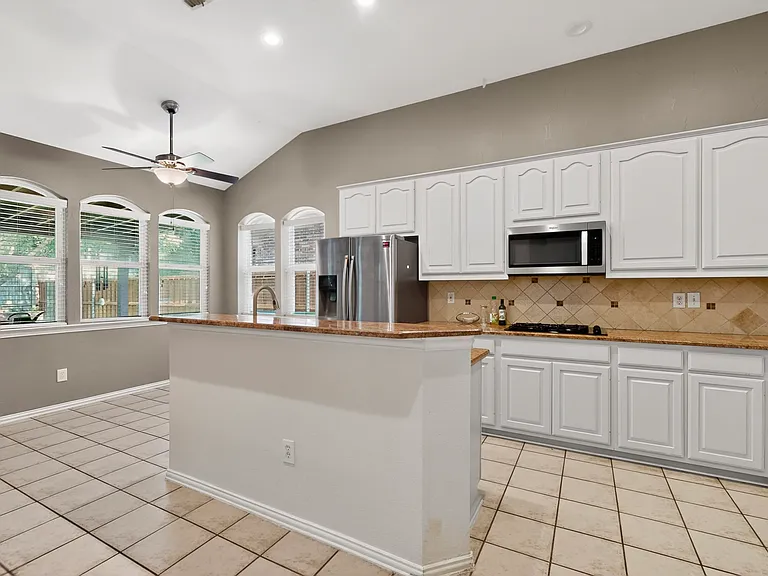 3513 San Paula Dr — Photo 16