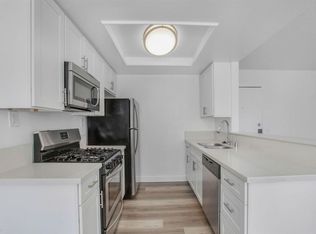 Sierra Crest Apartments, Los Angeles, CA 90046