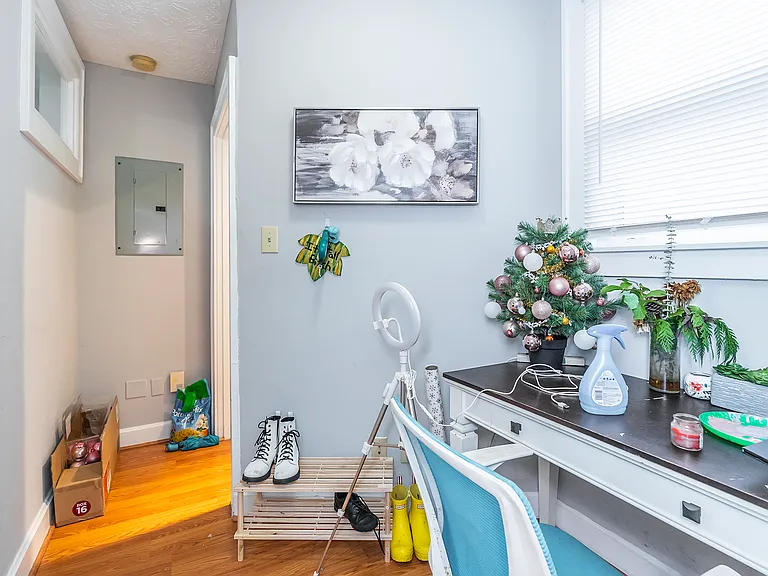 420 N Broadway #3 — Photo 2