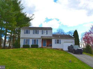 2058 Mimosa Ln, Pottstown, PA 19464